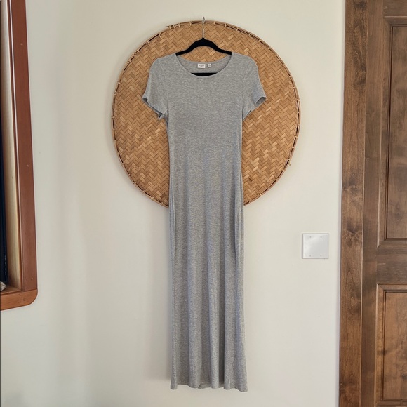 ARITZIA THE GROUP LUXE LOUNGE TEMPTATION SHORT-SLEEVE RIBBED MAXI DRESS EUC - Picture 7 of 13